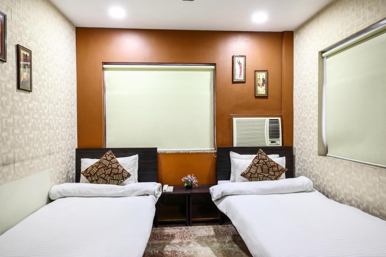 Hotel Narayani Enclave Калькутта Экстерьер фото