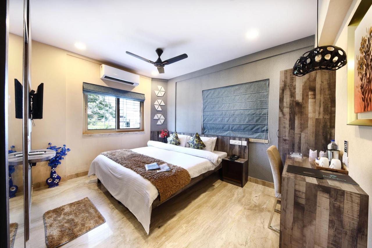 Hotel Narayani Enclave Калькутта Экстерьер фото